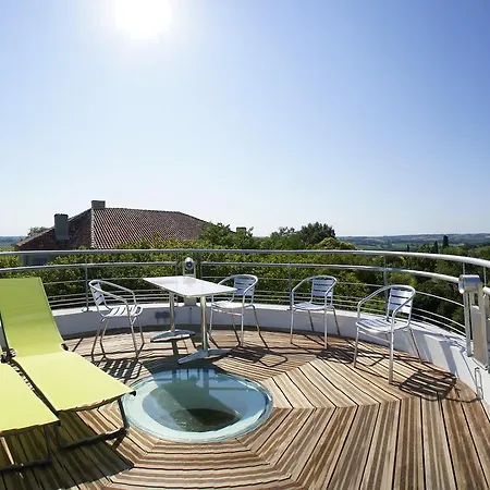 Sous Les Etoiles Bed and Breakfast Lagraulet-du-Gers